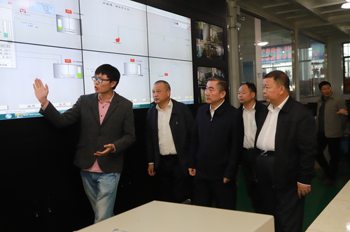 省教育厅厅长蒋昌忠一行“模拟信号+现场真实设备”煤制甲醇仿真实训工厂